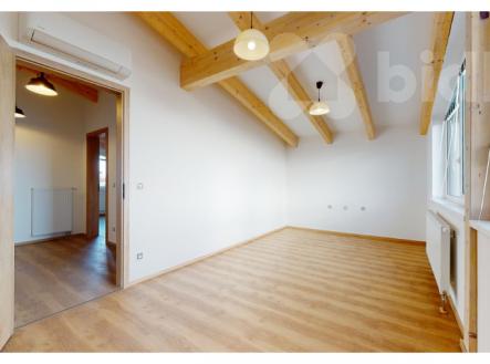 Pronájem bytu, 3+kk, 90 m²