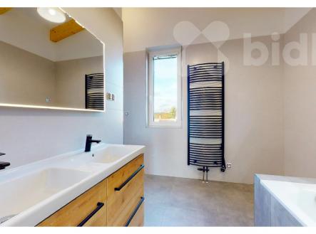 Pronájem bytu, 3+kk, 90 m²