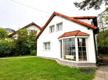 Pronájem domu/vily, 140 m²