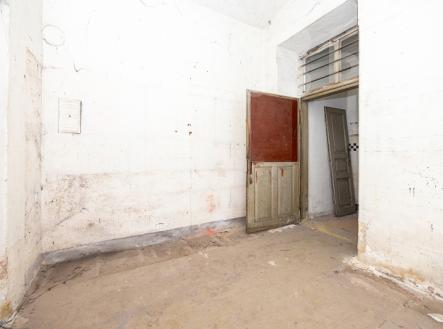 Prodej obchodní prostory, 64 m²