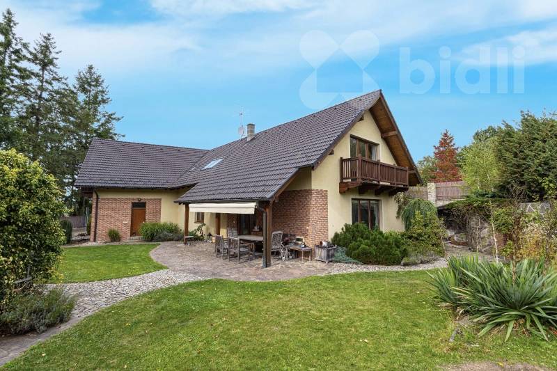 Prodej Rodinného domu 5+kk 282 m2 ,pozemek 1607 m2,Srubec u Českých Budějovic