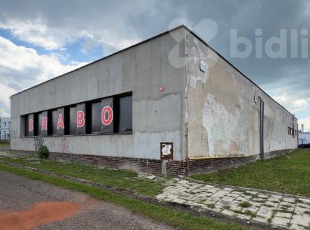 Prodej komerčního objektu, jiný, 600 m²