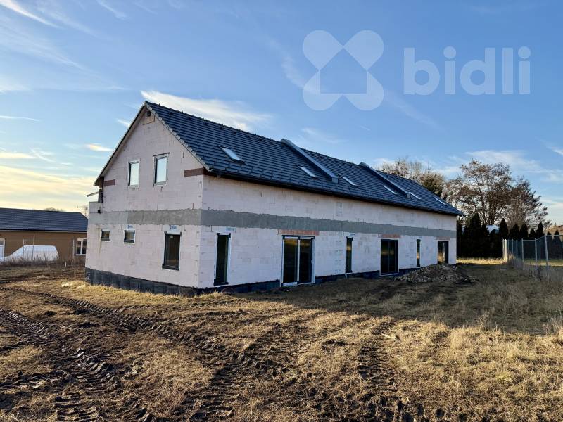 Novostavba RD, 4+kk, 113 m2, pozemek 300 m2, Chrudim-Medlešice