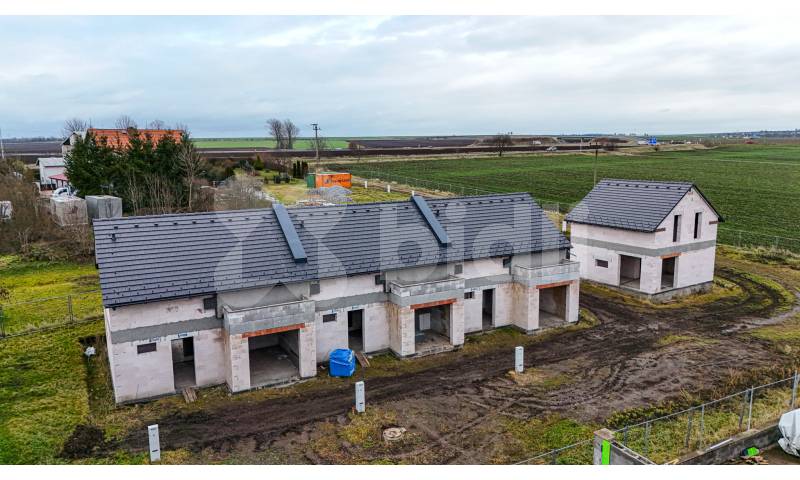 Novostavba RD, 4+kk, 113 m2, pozemek 300 m2, Chrudim-Medlešice