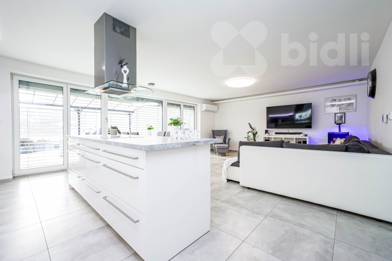 Prodej rodinného domu 5+kk, 299 m², pozemek 660 m², Ostopovice