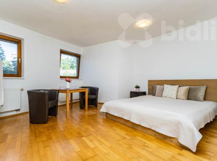 Prodej bytu, 1+1, 49 m²