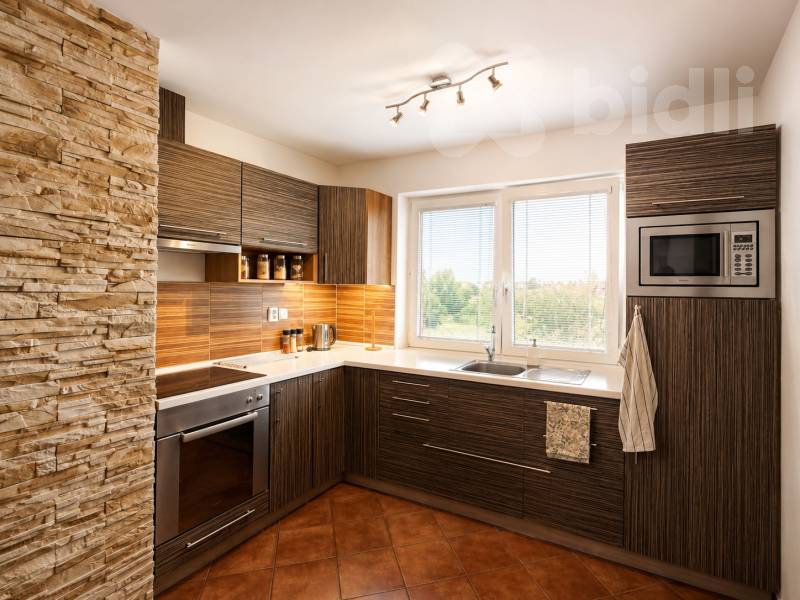 Pronájem bytu 2+1 s lodžií, 57 m2 Přichystalova, Olomouc