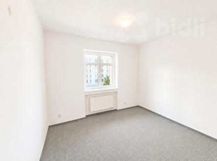 Pronájem kanceláře, 168 m²