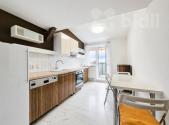 Pronájem bytu, 3+1, 108 m²