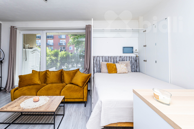 Krásný byt 1+kk, 37 m2, zahrádka 41 m2, Hostivice u Prahy