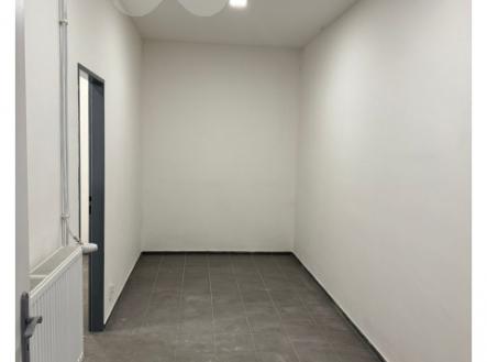 Pronájem výrobní prostory, 385 m²