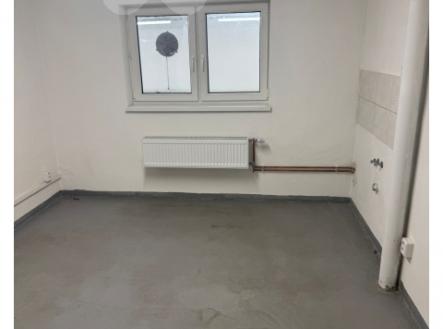 Pronájem výrobní prostory, 250 m²