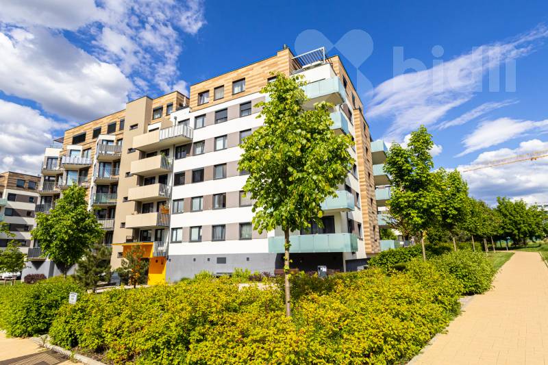 Pronájem bytu 2+kk, balkon, Praha- Hlubočepy