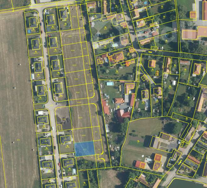 Prodej stavebního pozemku v nové lokalitě Úžice - 872m2
