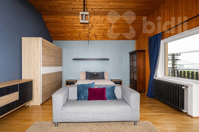 Prodej rodinného domu, Pozemek 480 m2