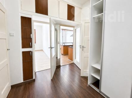 Pronájem bytu, 2+kk, 50 m²