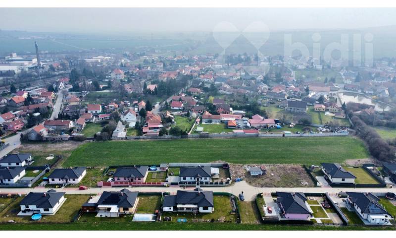 Prodej stavebního pozemku v nové lokalitě Úžice - 827m2