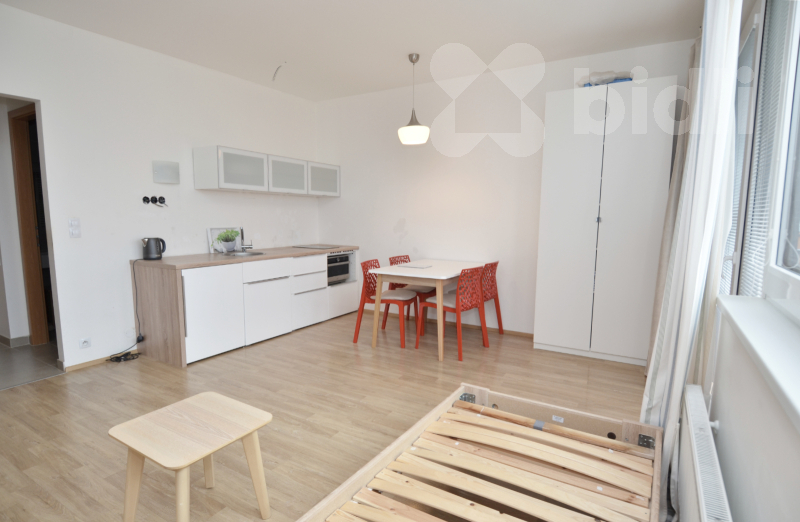 Prodej bytu 1+kk/B, 32 m2, novostavba, Praha Horní Měcholupy