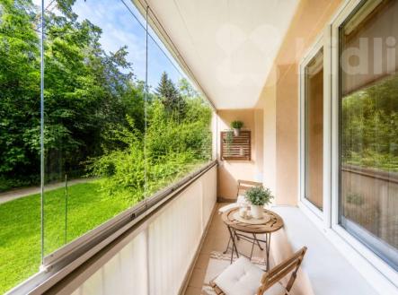 Prostorný byt 3+1, 71 m2, se zasklenou lodžií, Praha 4 - Michle