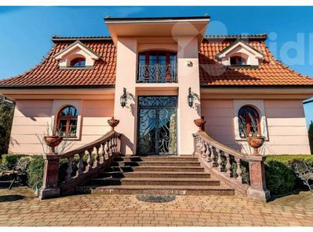 Prodej domu/vily, 256 m²