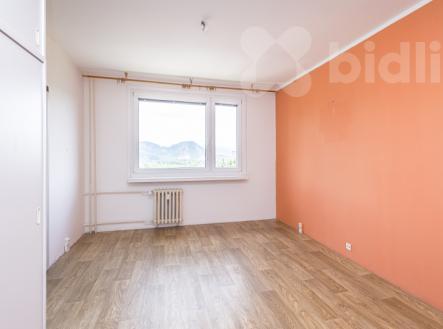 Prodej, Byt 1+1 33 m2, Hluboká, Ústí nad Labem - Neštěmice
