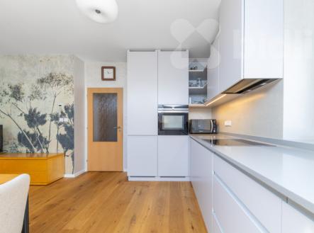 Prodej bytu, 3+kk, 74 m²
