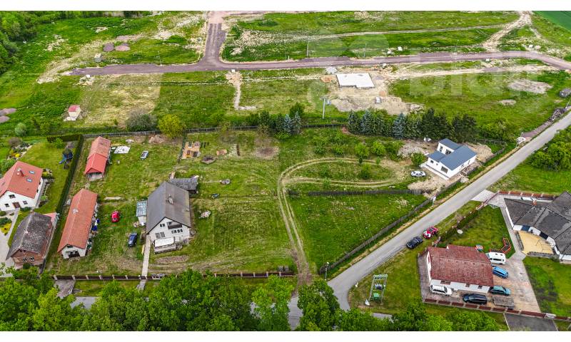 Prodej stavebního pozemku 1 026 m2, Klamoš, okres Hradec Králové