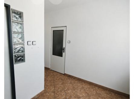 Pronájem bytu, 1+1, 40 m²