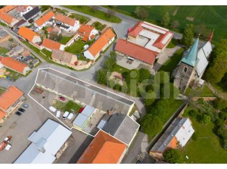 Prodej komerčního objektu, výroba, 890 m²
