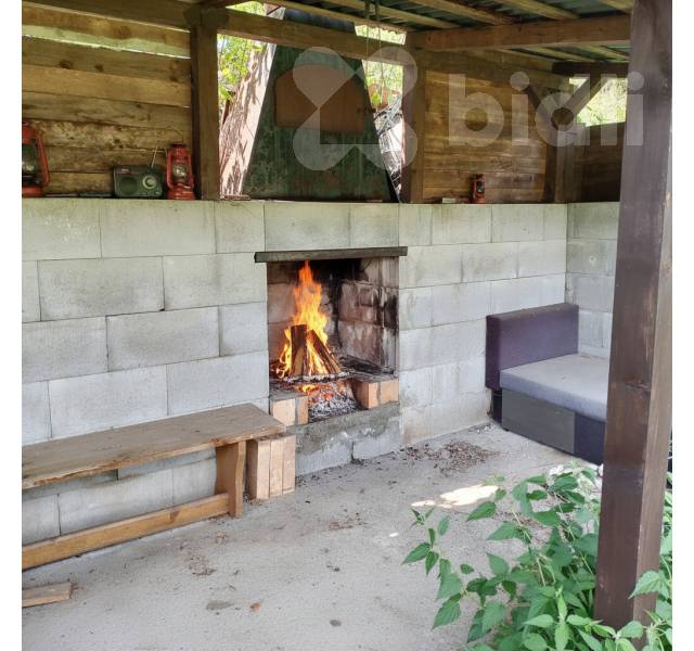 Zahrada s chatou u rybníka Kortusák - Žlutice 489 m2