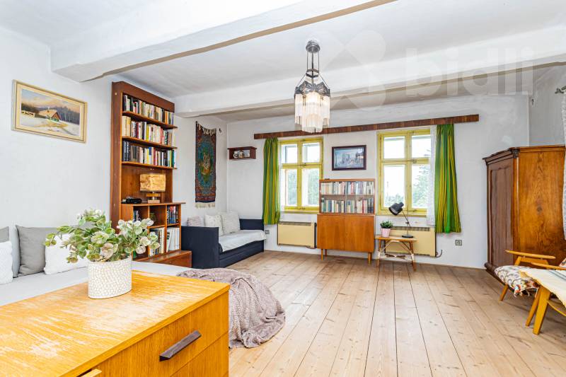 Prodej rodinného domu 4+kk 93 m2, zahrada 1.481 m2, Češov