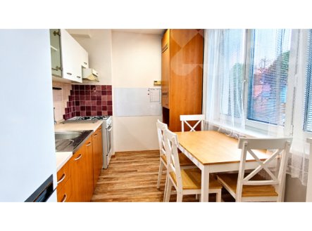 Pronájem bytu, 2+1, 67 m²