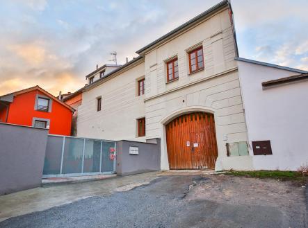 Pronájem bytu, 2+kk, 58 m²