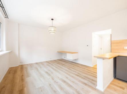 Pronájem bytu, 2+kk, 57 m²