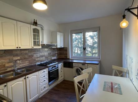 Pronájem bytu, 2+1, 57 m²