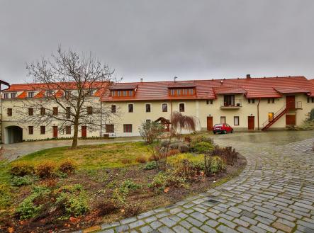 Pronájem bytu, 2+kk, 58 m²