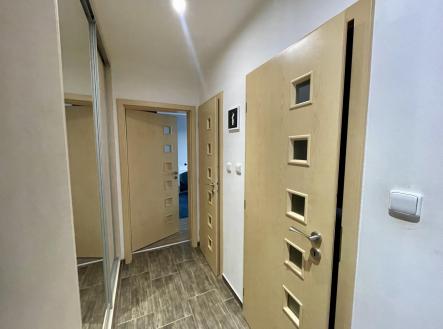 Pronájem bytu, 2+1, 52 m²