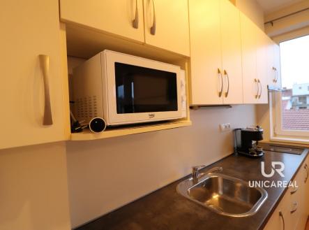 Pronájem bytu, 1+kk, 36 m²