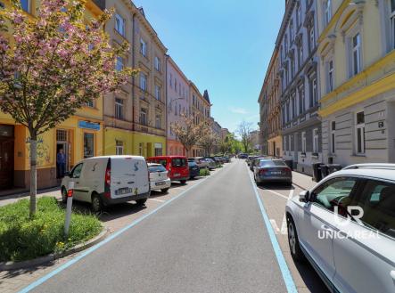 Pronájem bytu, 3+kk, 56 m²