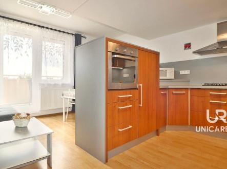 Prodej bytu, 3+kk, 77 m²
