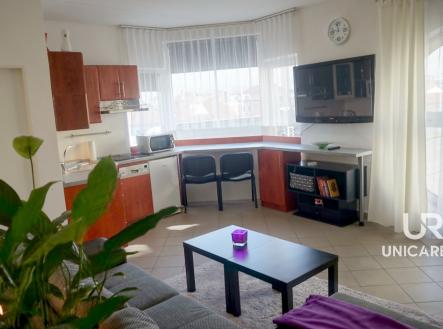 Pronájem bytu, 1+kk, 33 m²