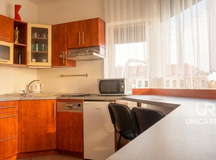 Pronájem bytu, 1+kk, 33 m²