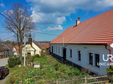 Prodej zemědělského objektu, 1 643 m²