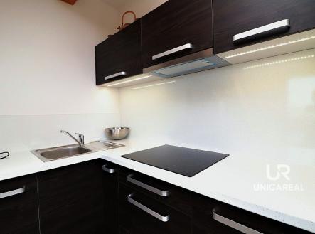 Prodej bytu, 3+kk, 96 m²
