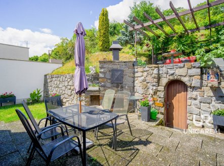 Prodej vilky po rekonstrukci, Pozořice, pozemek 809m²