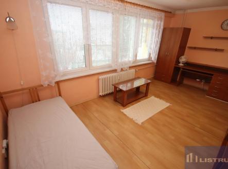 Pronájem bytu, 1+kk, 27 m²