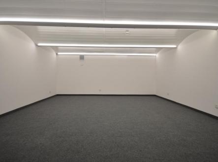 Pronájem kanceláře, 32 m²