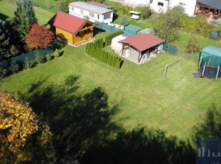 Prodej pozemku pro bydlení, 1 242 m²