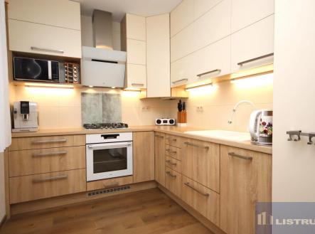 Prodej bytu, 3+1, 60,5 m²