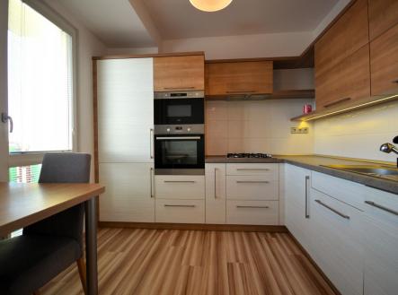 Pronájem bytu, 1+1, 36 m²